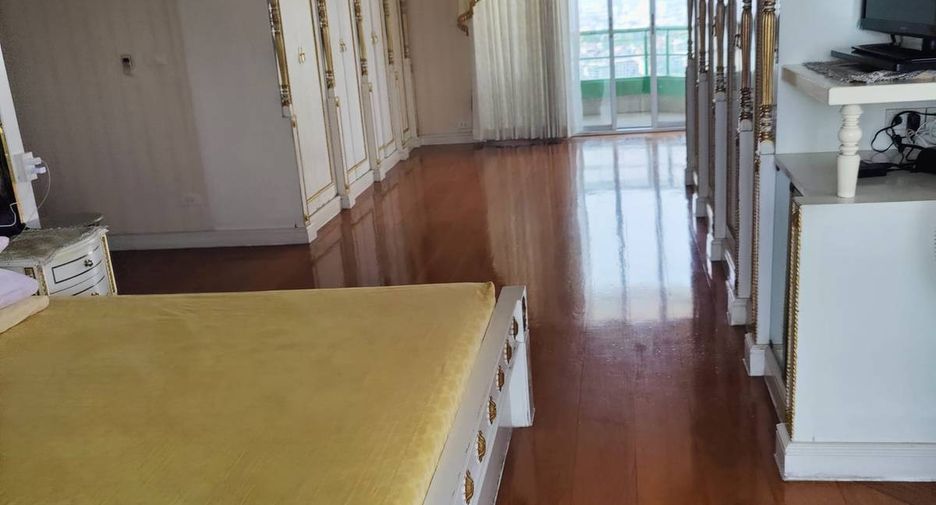 Wohnung zum Kauf mit 4 Zimmer in Sathon, Bangkok