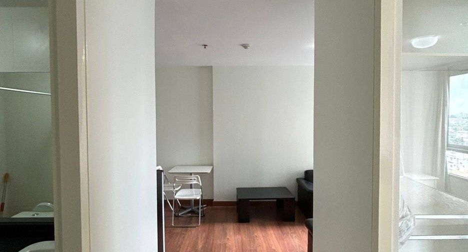 For sale 2 bedrooms condo in Thon Buri, Bangkok