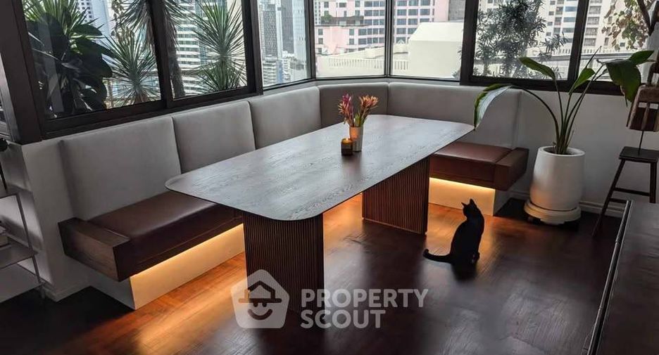 À vendre 2 chambres condo à Khlong Toei, Bangkok