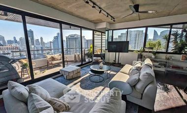 À vendre 2 chambres condo à Khlong Toei, Bangkok