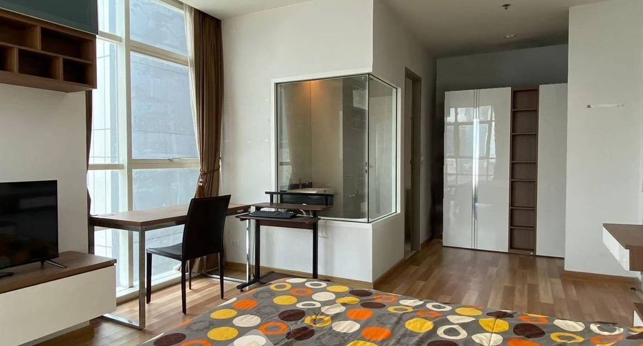 For rent and for sale 2 bedrooms condo in Ratchathewi, Bangkok