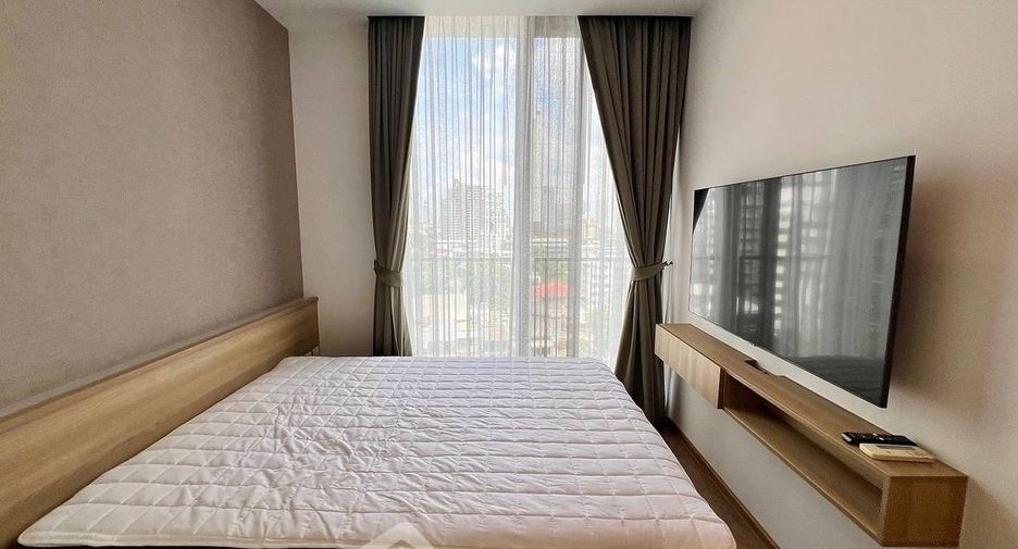 For rent そして for sale 3 ベッドルーム condo in Watthana, Bangkok