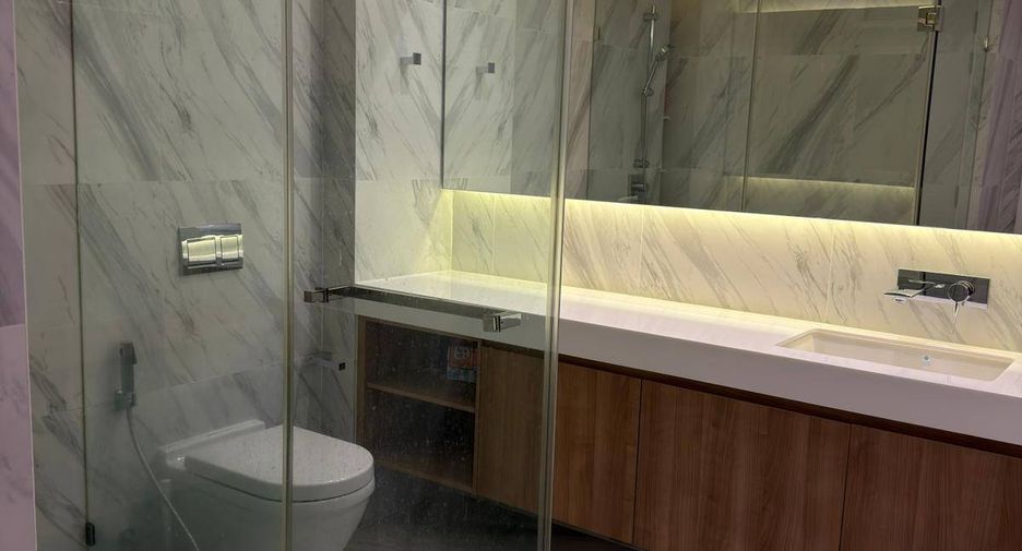 Продажа 1 кровать кондо в Кхлонг Тоеи, Бангкок