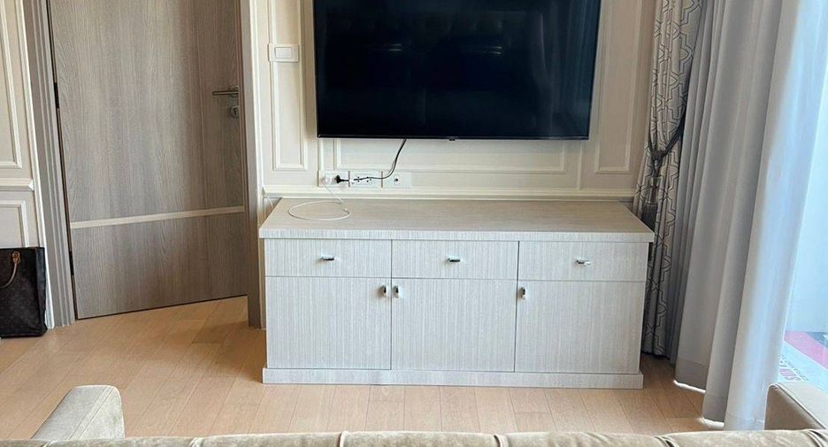 For sale 1 bed condo in Watthana, Bangkok