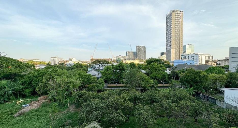 Condo en venta de 1 habitaciones en Phra Khanong, Bangkok