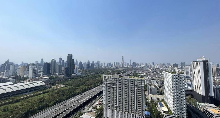 出售 1 卧室 公寓 在 Watthana, 曼谷