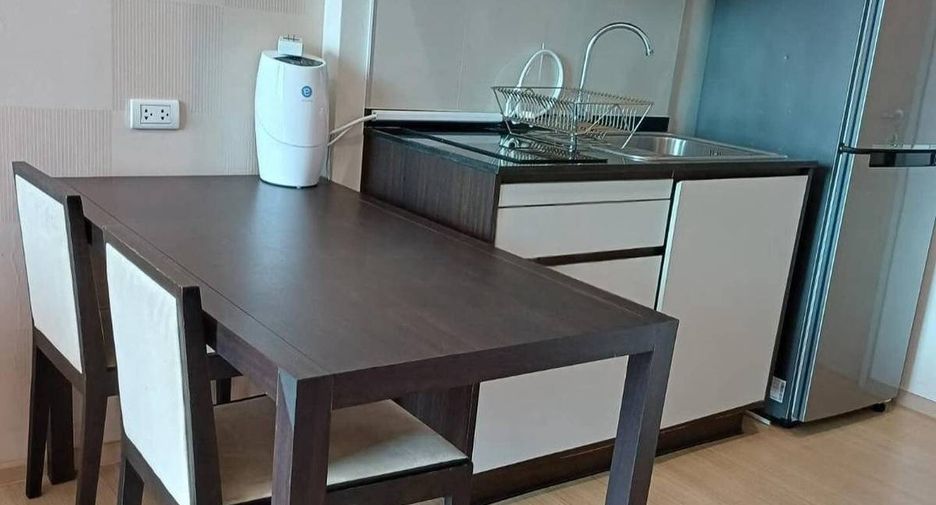 For sale 1 bed condo in Watthana, Bangkok