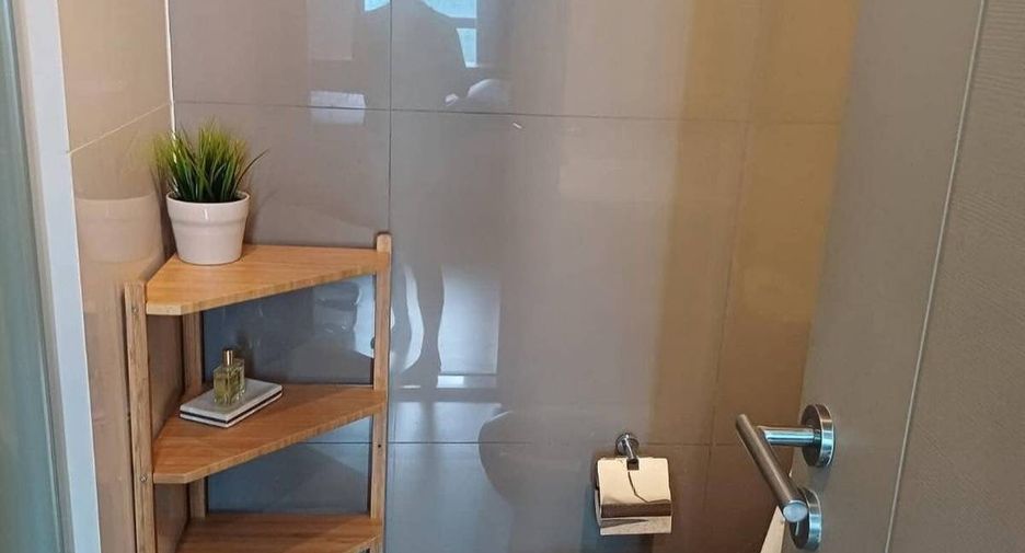 For sale 1 bed condo in Watthana, Bangkok