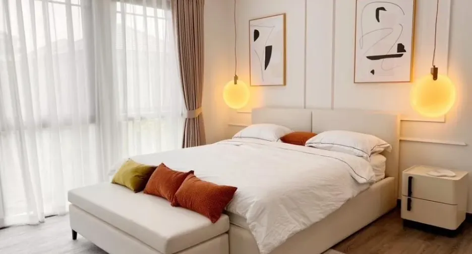 Casa adosada en alquiler de 3 habitaciones en Suan Luang, Bangkok