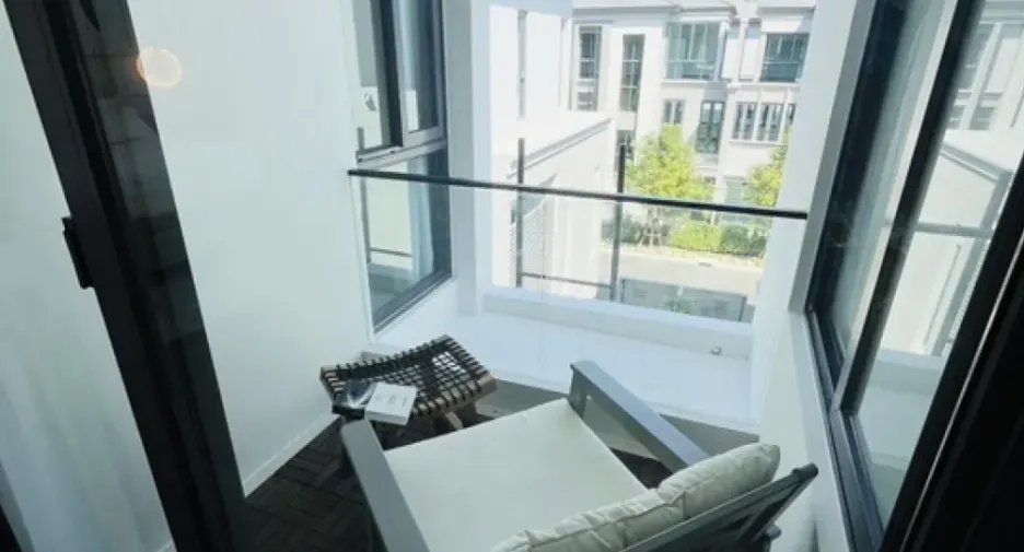 Casa adosada en alquiler de 3 habitaciones en Suan Luang, Bangkok