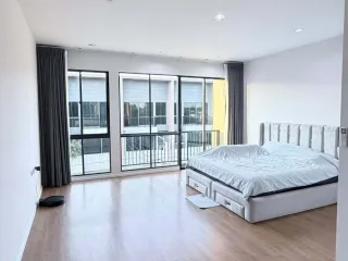 Reihenhaus zur Miete mit 3 Zimmer in Sai Mai, Bangkok