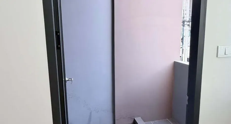 出租 3 卧室 联排别墅 在 Sai Mai, 曼谷