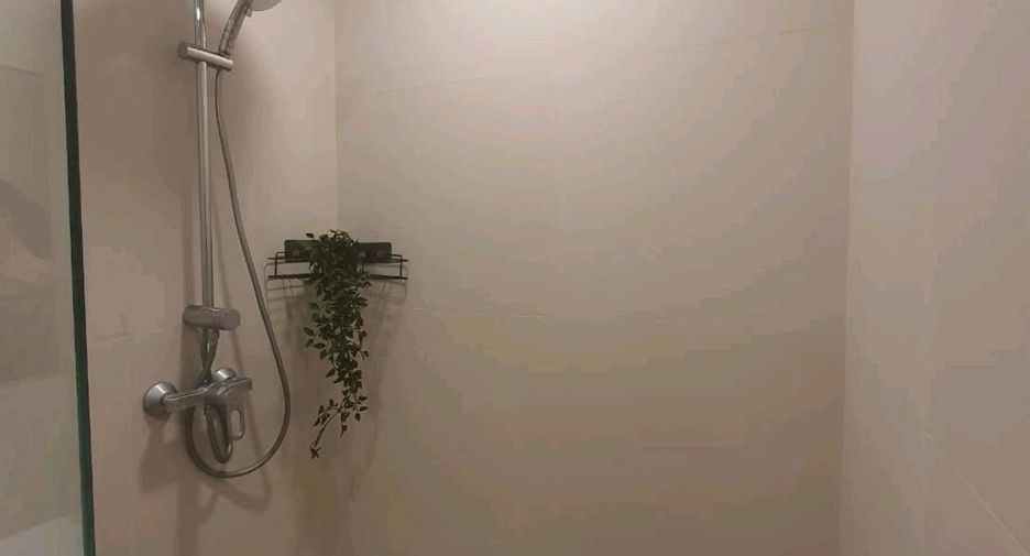 Wohnung zur Miete mit 2 Zimmer in Khlong Toei, Bangkok
