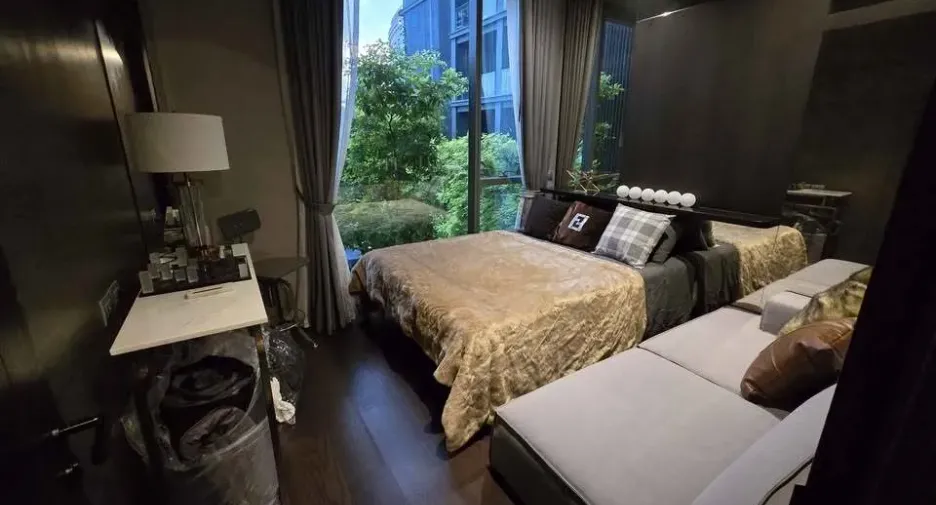 À louer et à vendre 2 chambres condo à Khlong Toei, Bangkok