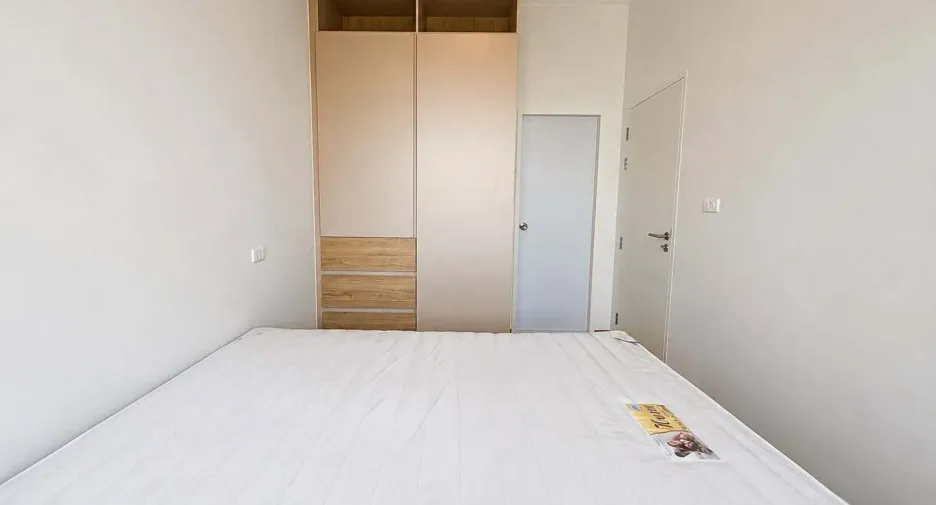 À louer 2 chambres condo à Bang Phli, Samut Prakan