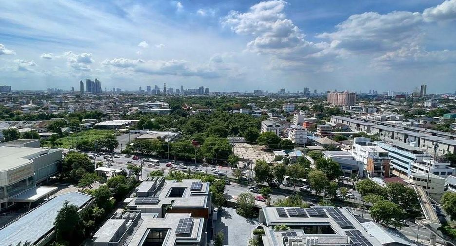 For sale 1 bed condo in Bang Sue, Bangkok