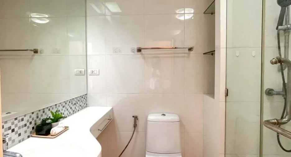 À vendre 1 chambre condo à Bang Sue, Bangkok