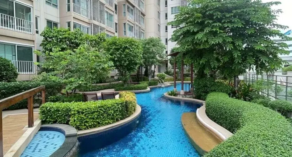 À vendre 1 chambre condo à Bang Sue, Bangkok