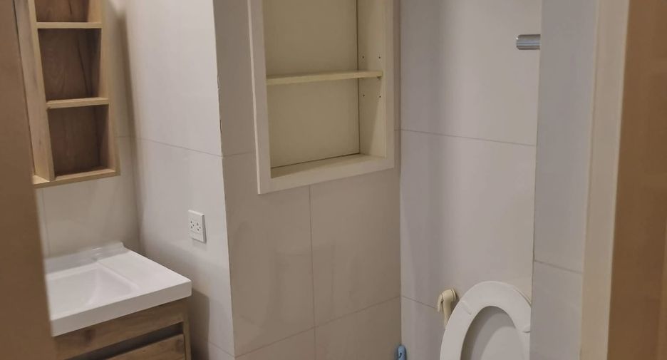 Аренда 1 кровать кондо в Патхум Щан, Бангкок