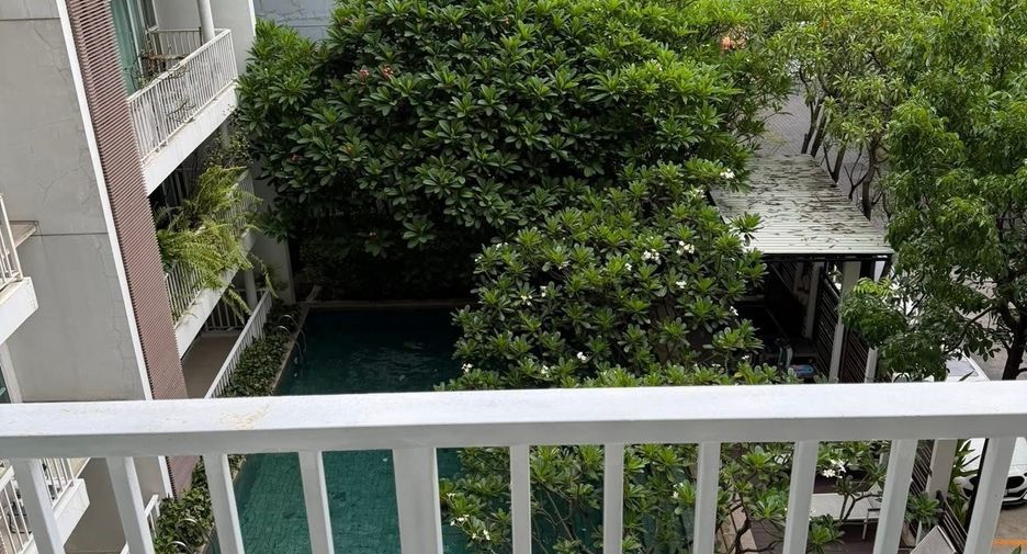 For rent 1 bed condo in Phaya Thai, Bangkok
