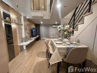 For rent 2 bedrooms condo in Bang Rak, Bangkok