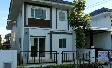 À louer 3 chambres maison à Bang Phli, Samut Prakan
