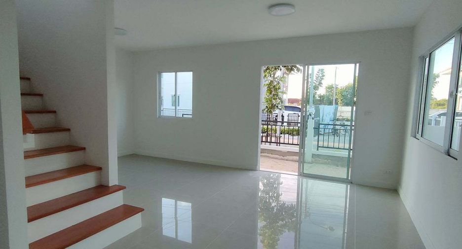 À louer 3 chambres maison à Bang Phli, Samut Prakan