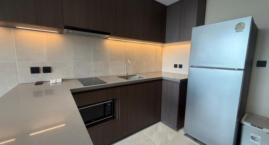 For rent 3 bedrooms condo in Sattahip, Chonburi