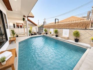For rent 4 bedrooms villa in Bang Lamung, Chonburi