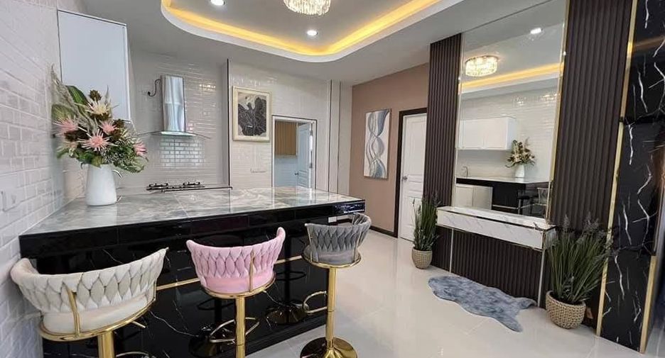 Casa en venta de 3 habitaciones en East Pattaya, Pattaya