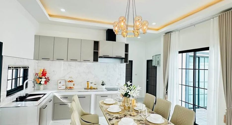 À vendre 3 chambres villa à East Pattaya, Pattaya