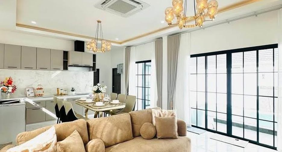 À vendre 3 chambres villa à East Pattaya, Pattaya