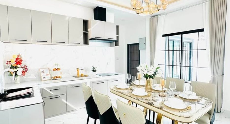 À vendre 3 chambres villa à East Pattaya, Pattaya