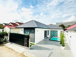 À vendre 3 chambres villa à Bang Lamung, Chonburi