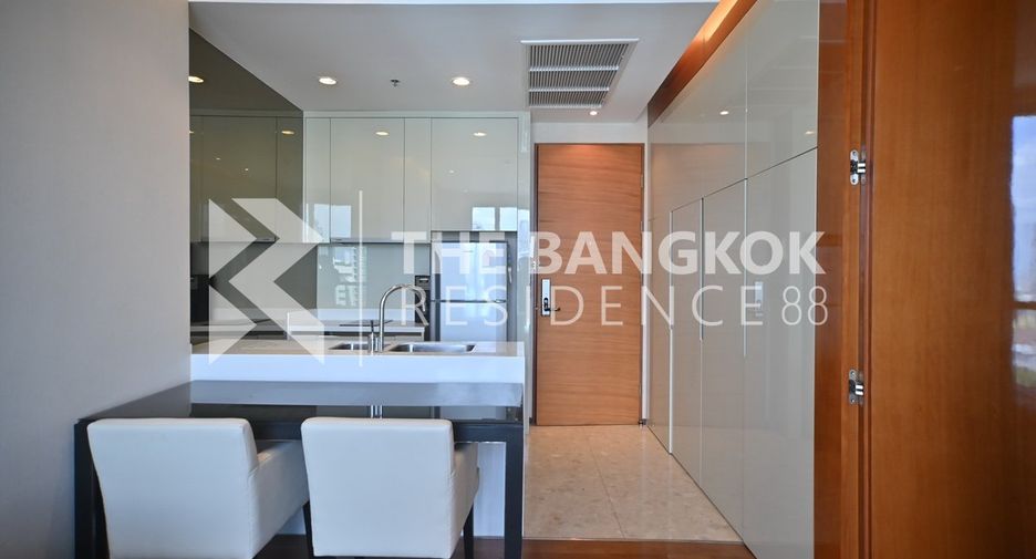 Condo en alquiler de 1 habitaciones en Khlong Toei, Bangkok