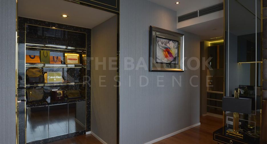 For rent 1 bed condo in Sathon, Bangkok