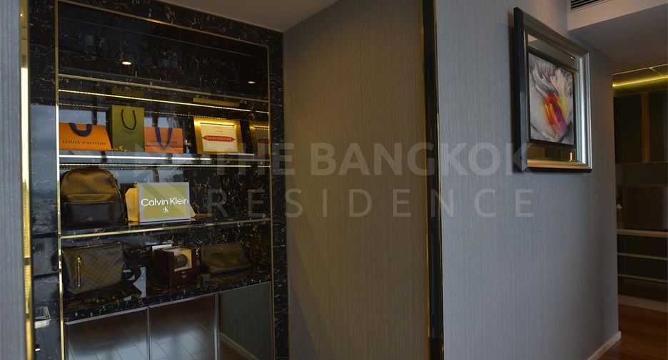 For rent 1 bed condo in Sathon, Bangkok