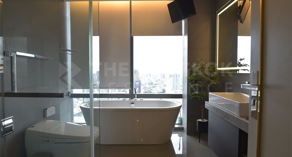 For rent 1 bed condo in Sathon, Bangkok