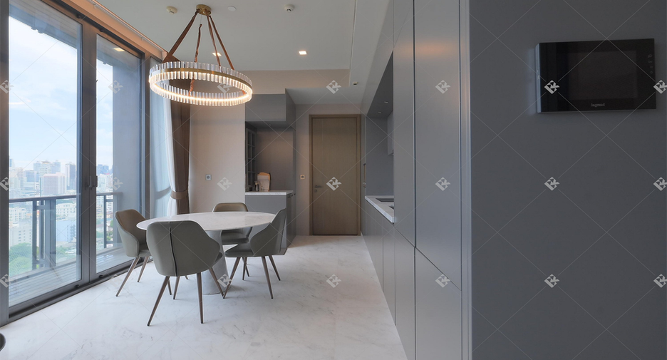 For rent 2 bedrooms condo in Watthana, Bangkok