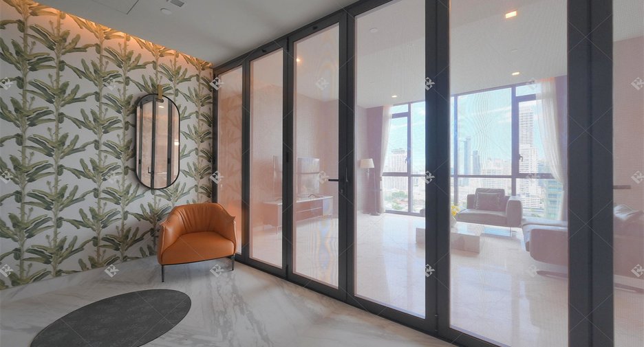 For rent 2 bedrooms condo in Watthana, Bangkok