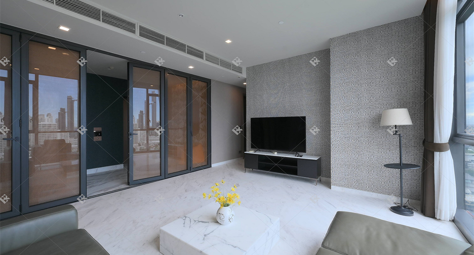 For rent 2 bedrooms condo in Watthana, Bangkok