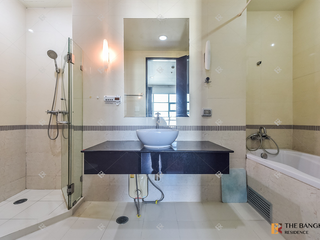 Condo en alquiler de 2 habitaciones en Ratchathewi, Bangkok