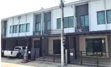 Reihenhaus zum Kauf mit 3 Zimmer in Bang Yai, Nonthaburi