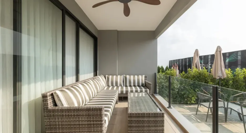 For sale 3 bedrooms condo in Jomtien, Pattaya