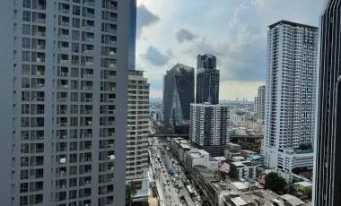 For rent 1 bed condo in Pathum Wan, Bangkok