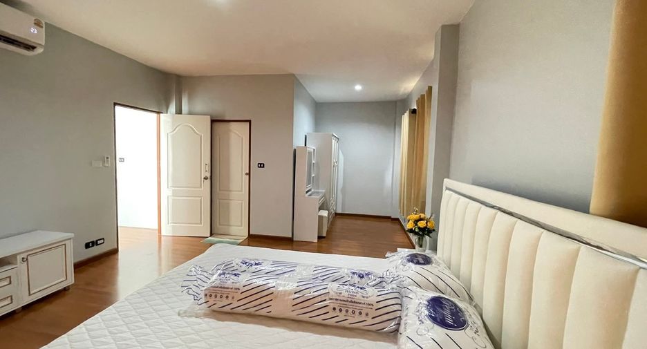 Haus zum Kauf und zur Miete mit 4 Zimmer in Prawet, Bangkok
