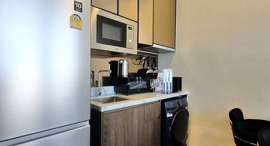 Wohnung zur Miete mit 1 Zimmer in Watthana, Bangkok