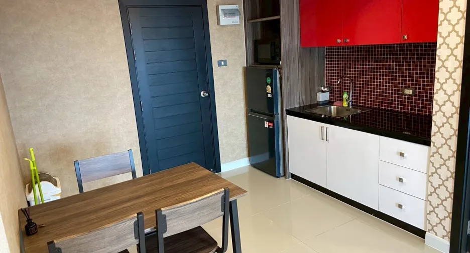 For sale 1 bed condo in Sattahip, Chonburi