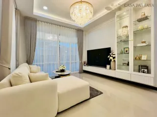 For sale 4 ベッドルーム villa in Bang Lamung, Chonburi