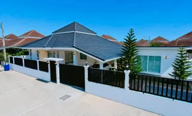 For sale 4 ベッドルーム villa in East Pattaya, Pattaya